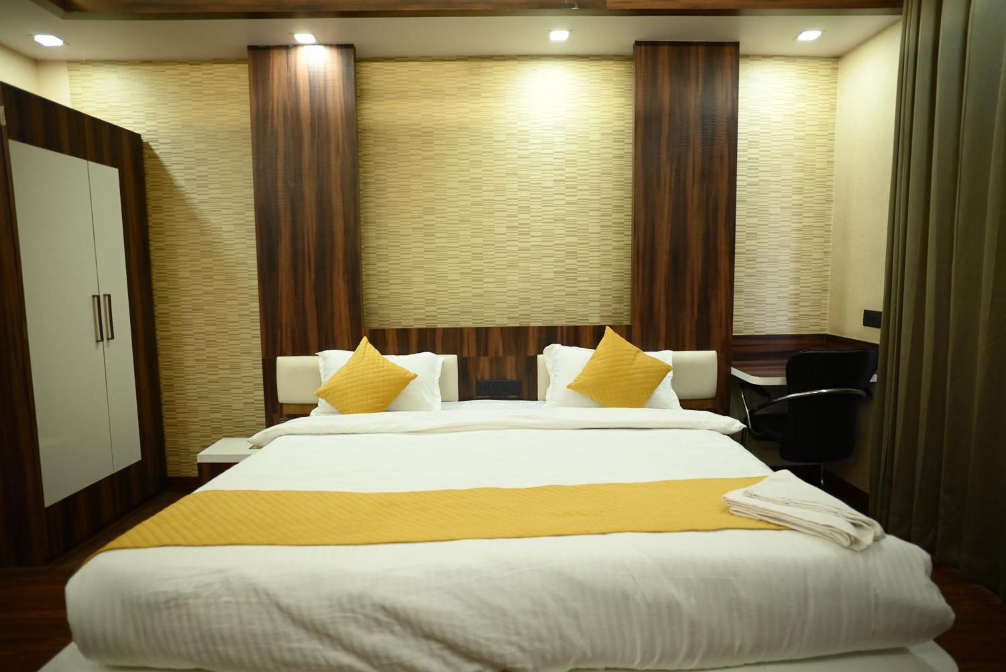 Kings Inn Hotel Ράντσι Εξωτερικό φωτογραφία