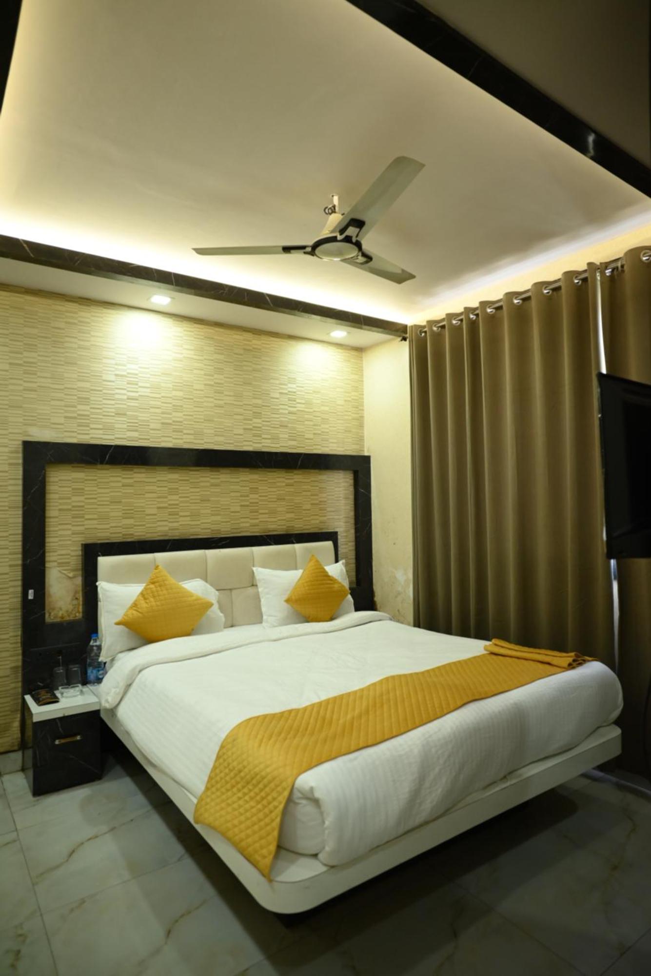 Kings Inn Hotel Ράντσι Εξωτερικό φωτογραφία